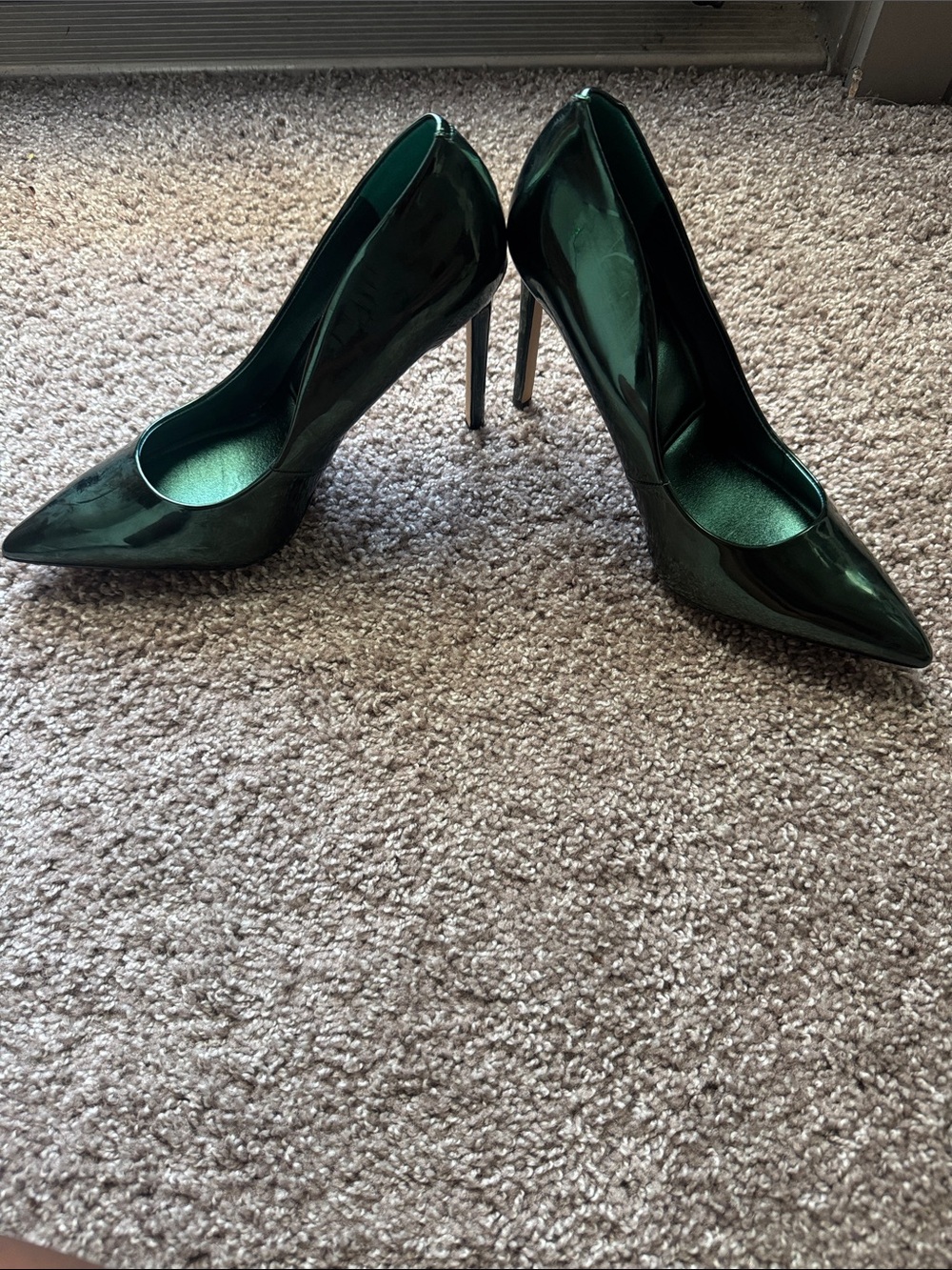Aldo Pillow Walk Emerald Green Patent Pointed-Toe Stiletto Pump.